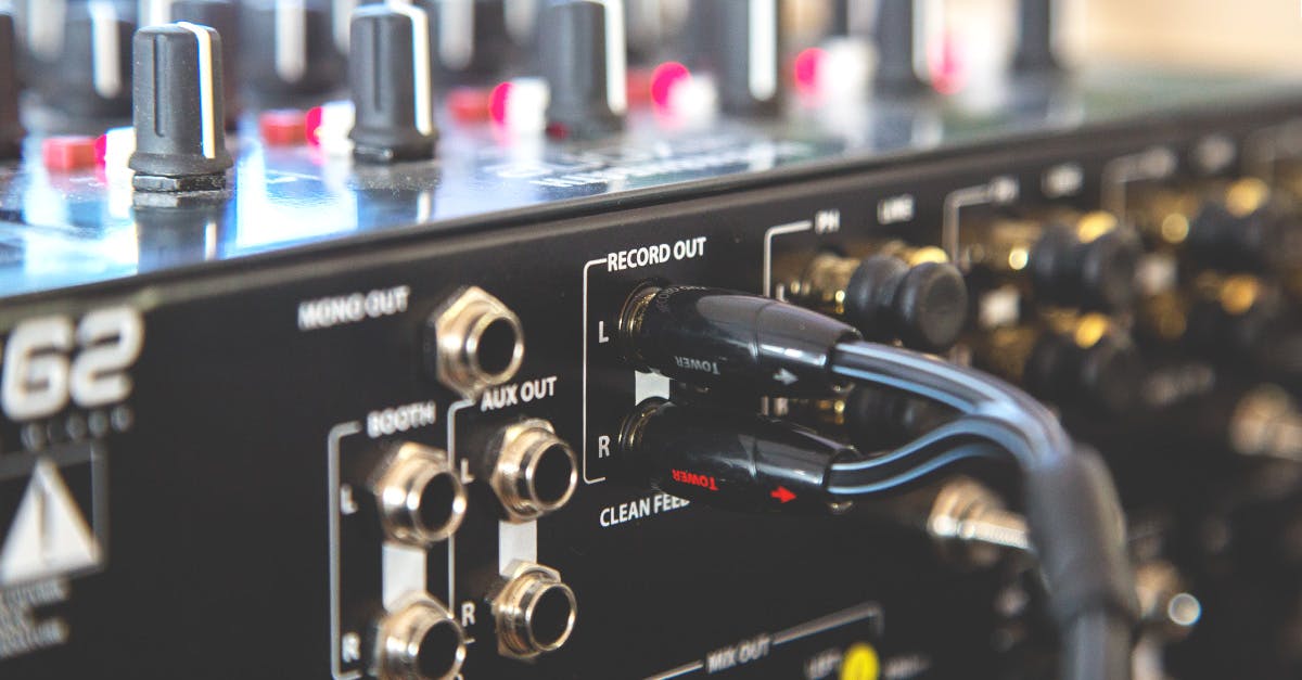 How to Record a DJ Set Without Screwing the Mix Up